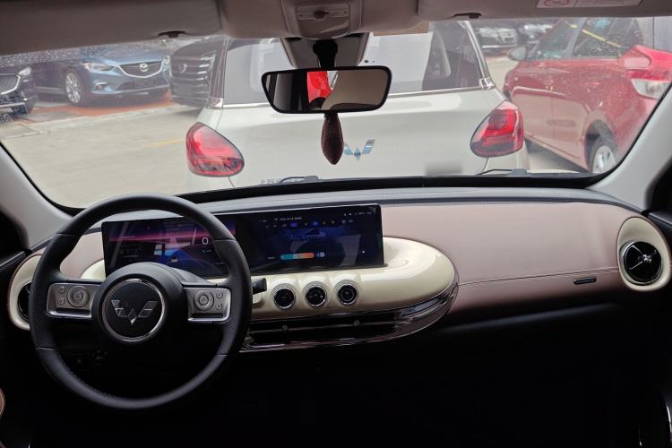 Used Wuling Bingo 2023 410 km Lingxi Deluxe Edition