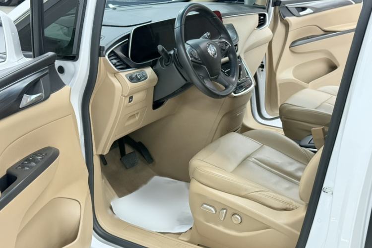 Used Buick GL8 2021 ES Landtrek 653T Luxury Model