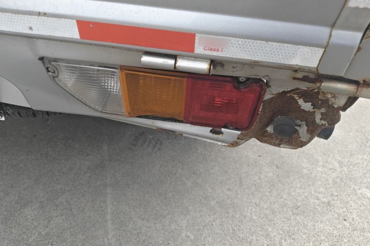 Used Wuling Rongguang New Truck 2019 1.8L Double-Cab China VI Standard LJ479Q6 Right Rear Taillight