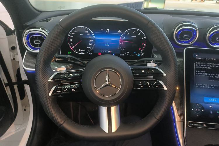 Used Mercedes-Benz C-Class 2025 Facelift C 260 L Sport Edition Steering Wheel