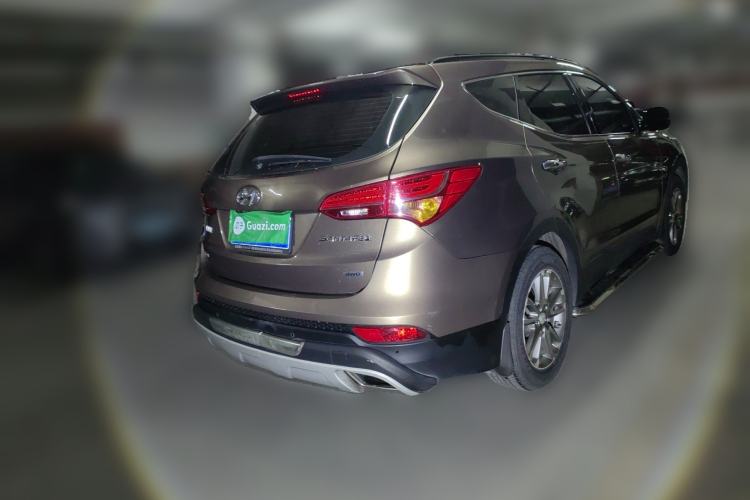 Used Hyundai Santa Fe 2013 2.0T Automatic All-Wheel Drive Prestige Version Rear Right 45 Deg