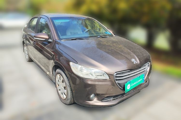 Used Peugeot 301 2014 1.6L Manual Comfort Edition Front Right 45 Deg