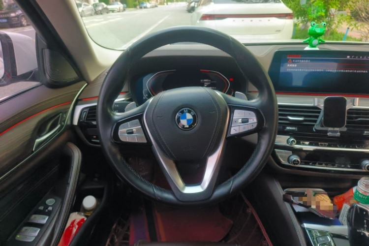 Used BMW 5 Series 2020 530Li xDrive Luxury Package Steering Wheel