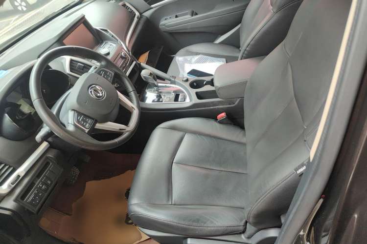 Used Dongfeng Aeolus AX7 2016 2.0L Automatic Zhiyi Trim