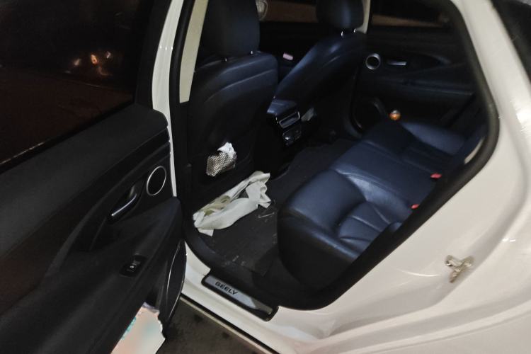 Used Geely Auto Emgrand GT 2017 1.8T Luxury Model
