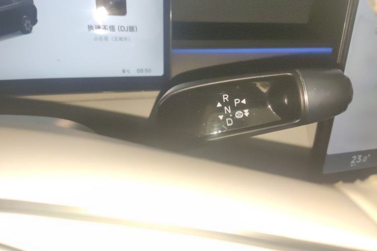 Used XPeng X9 2024 702 Ultra-Long Range Pro
