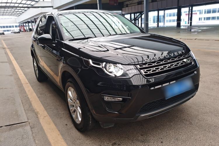 Used Land Rover Discovery Sport 2019 240 PS SE Version China V Standard Exterior 1