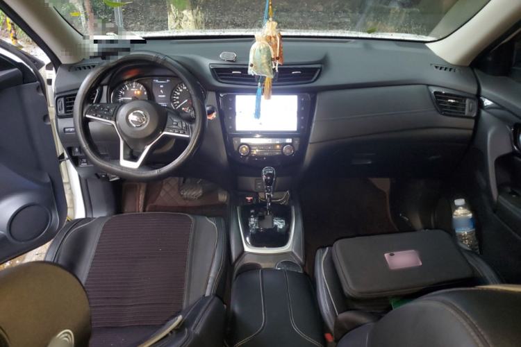 Used Nissan X-Trail 2021 2.0L CVT 2WD XL ITS SmartConnect Comfort Edition Center Console