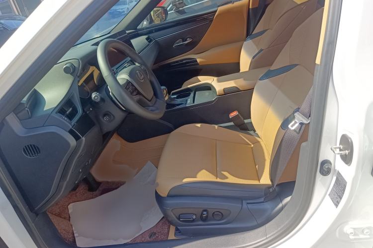 Used Lexus ES 2022 200 Excellence Edition
