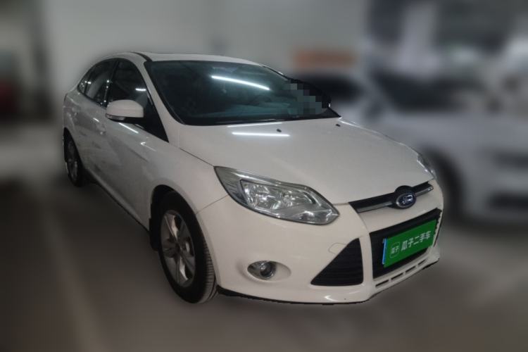 Used Ford Focus 2012 Sedan 1.6L Automatic Fashion Edition Front Right 45 Deg