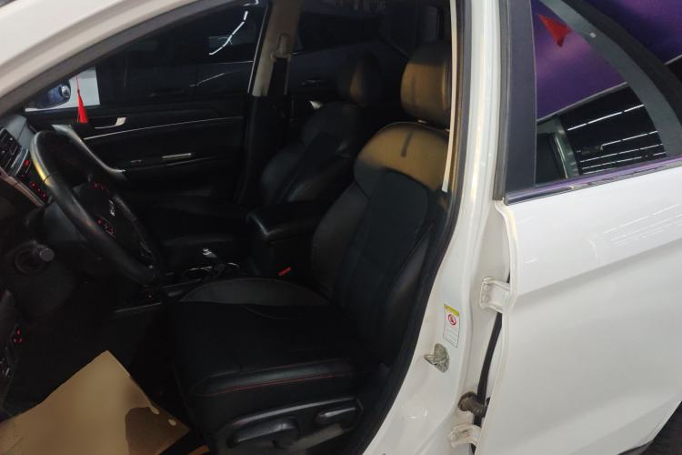 Used Haval M6 2017 1.5T Automatic Two-Wheel Drive Elite Model