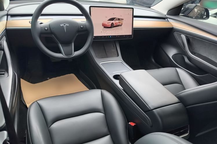 Used Tesla Model 3 2022 Rear-Wheel-Drive Version
