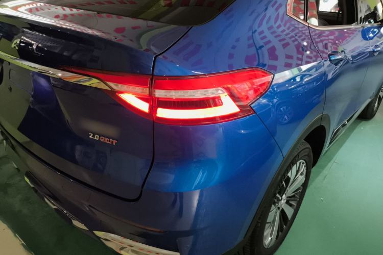 Used Haval F7x 2019 2.0T Two-Wheel Drive Smart & Stylish Play Edition