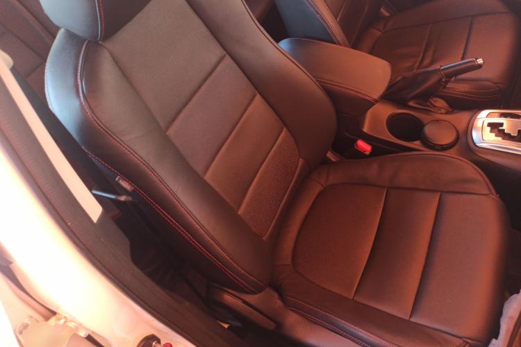 Used Mazda CX-5 2013 2.0L Automatic Two-Wheel Drive Comfort Version
