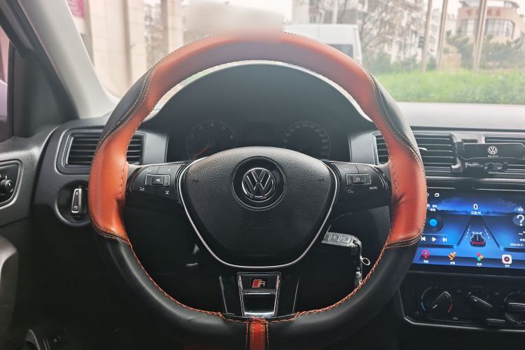Used Volkswagen Santana 2019 1.5L Manual Fashion Edition China VI Standard Steering Wheel