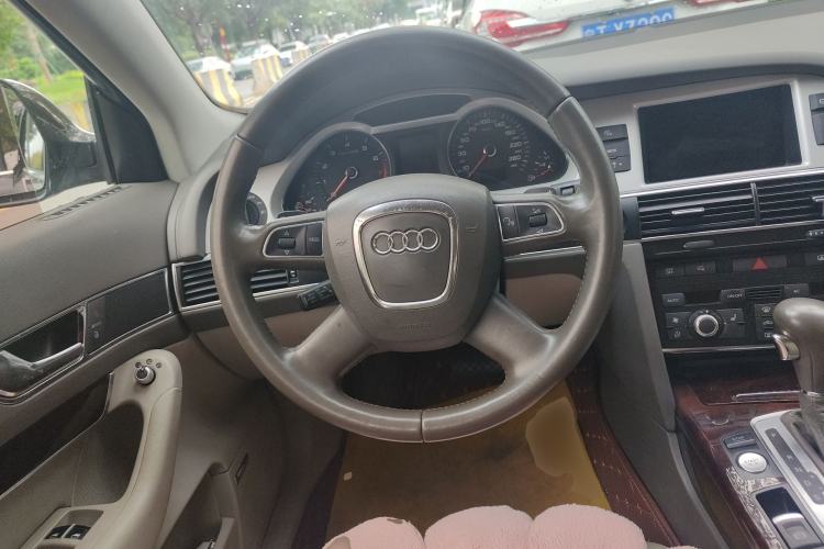 Used Audi A6L 2011 2.8 FSI Comfort Model
