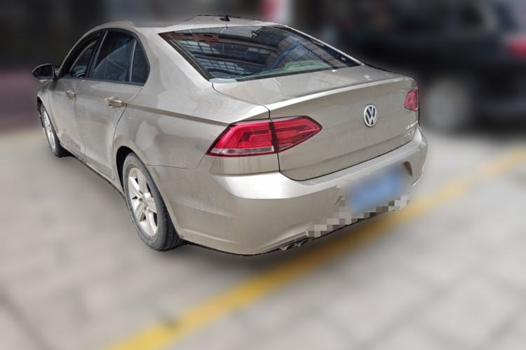 Used Volkswagen Lamando 2015 230TSI DSG Fashion Edition
