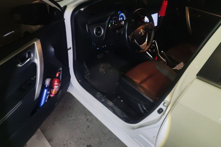 Used Toyota Corolla 2018 Dual-Engine 1.8L E-CVT Smart Edition