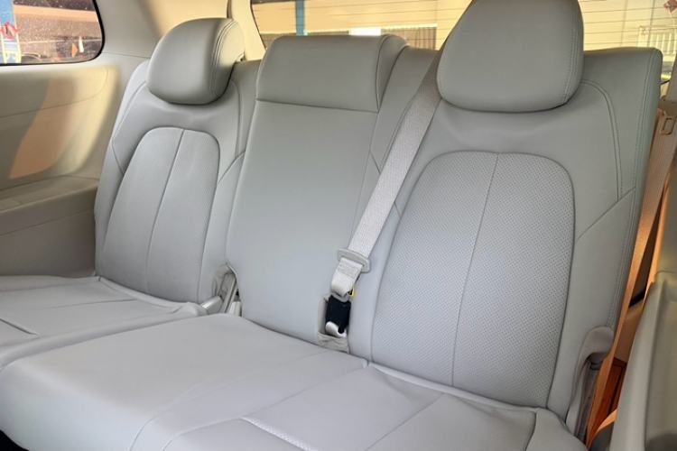 Used Buick GL8 2023 ES Lu Zun Comfort Model
