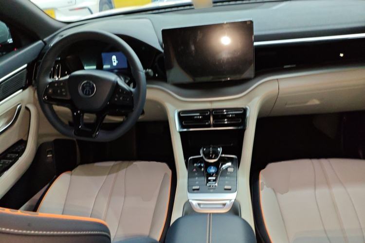 Used BYD Song PLUS New Energy 2021 DM-i 110KM Flagship Model
