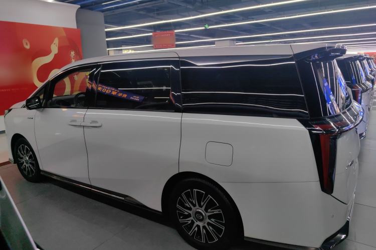 Used GAC Trumpchi E9 2023 E9 MAX Exterior 5