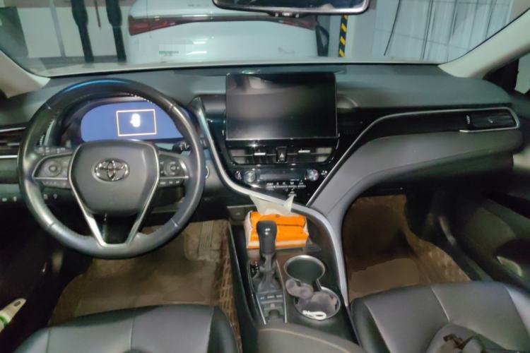 Used Toyota Camry 2021 2.5G Luxury Edition