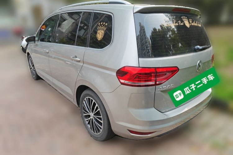 Used Volkswagen Touran 2016 Volkswagen Touran L 330TSI DSG Luxury Edition Rear Left 45 Deg