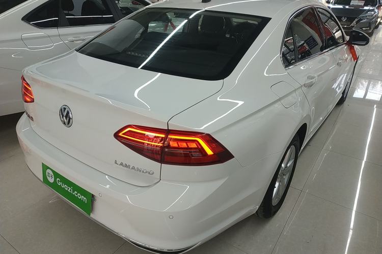 Used Volkswagen Lamando 2019 230TSI DSG Fashion Edition China VI