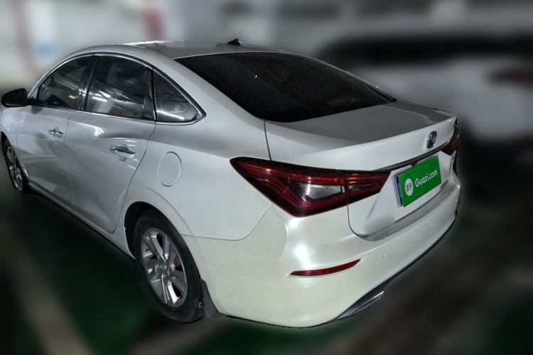 Used CHANGAN Eado 2019 Blue Whale Edition 280T GDI DCT High-Speed Model Rear Left 45 Deg