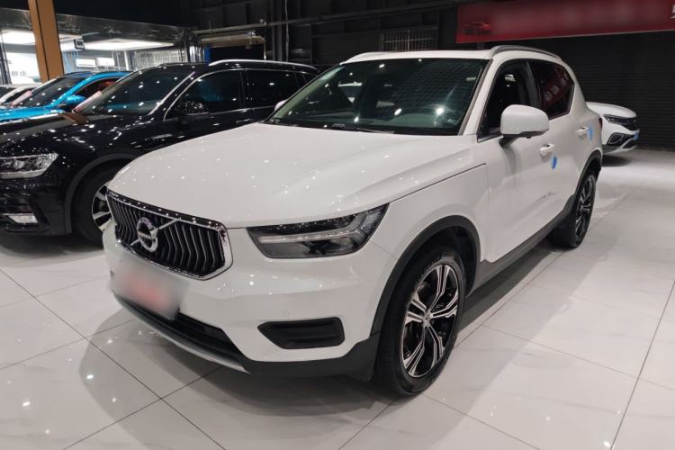 Used Volvo XC40 2022 T4 Four-Wheel Drive Smart & Luxurious Edition