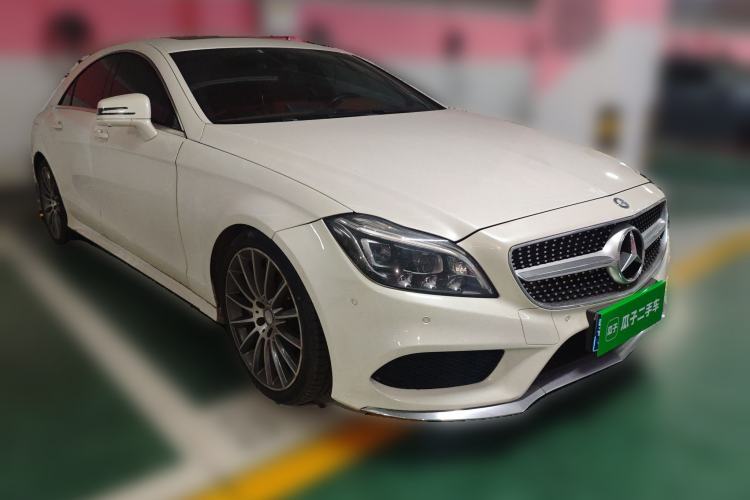 Used Mercedes-Benz CLS 2016 CLS 320 Elegant Edition Front Right 45 Deg