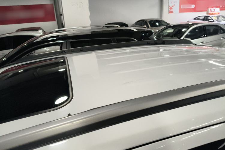 Used Jeep Compass 2015 2.0L two-wheel drive sport version Roof