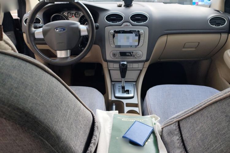 Used Ford Focus 2013 Sedan Classic 1.8L Automatic Fashion Edition
