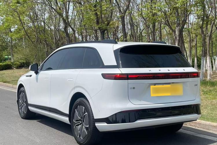 Used XPeng G9 2024 570 Pro Exterior 9