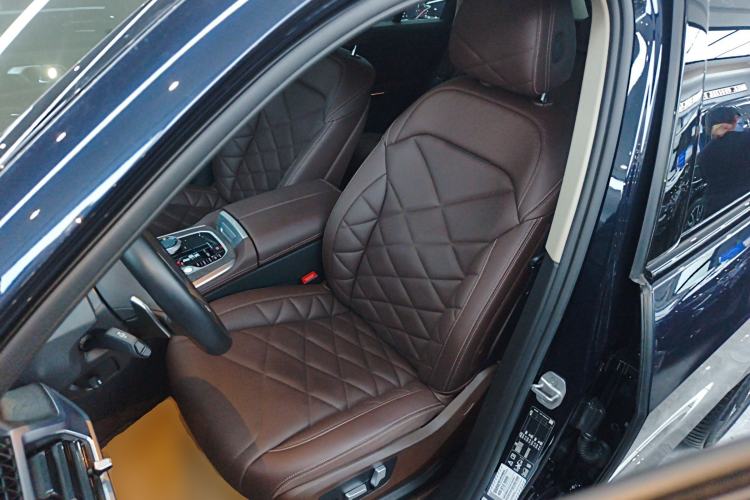 Used BMW X5 2023 xDrive 30Li Luxury M Sport Night Edition Package