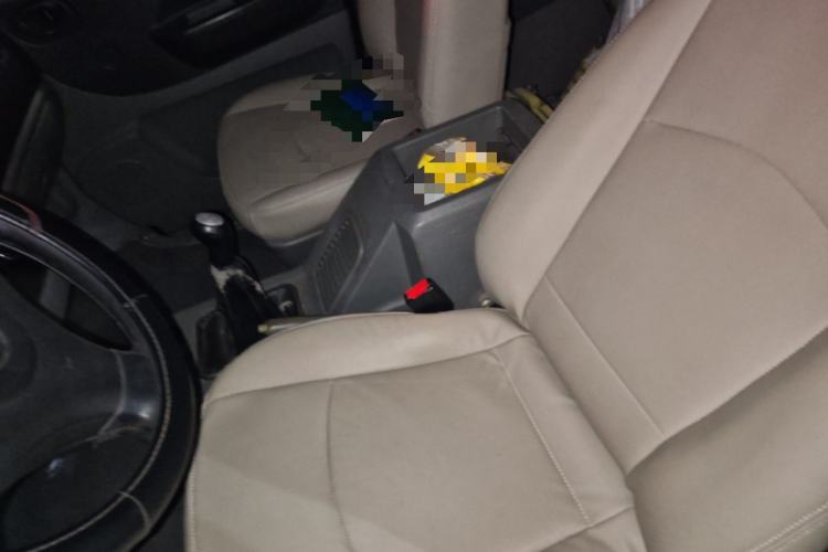 Used FORTHING Lingzhi 2013 M3 1.6L 7-seat Standard Model Left Front Seat