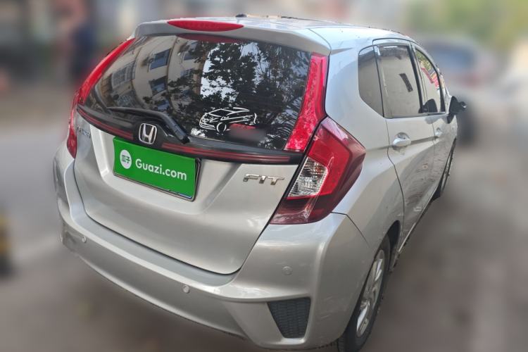 Used Honda Fit 2016 1.5L LXS CVT Comfort Sunroof Version
