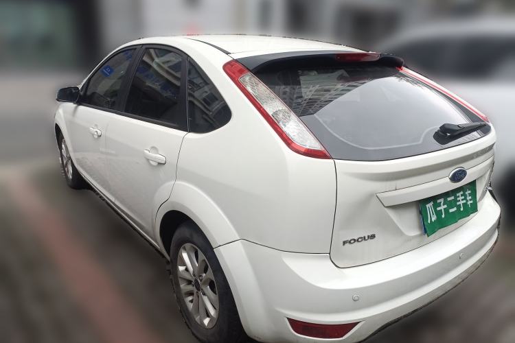 Used Ford Focus 2013 Hatchback Classic 1.8L Automatic Base Model
