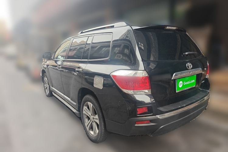 Used Toyota Highlander 2012 2.7L Two-Wheel Drive 5-Seater Sport Edition
