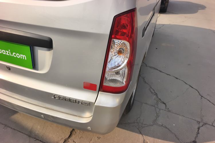 Used Wuling Rongguang S 2021 1.2L Base Model 7-Seater LSI
