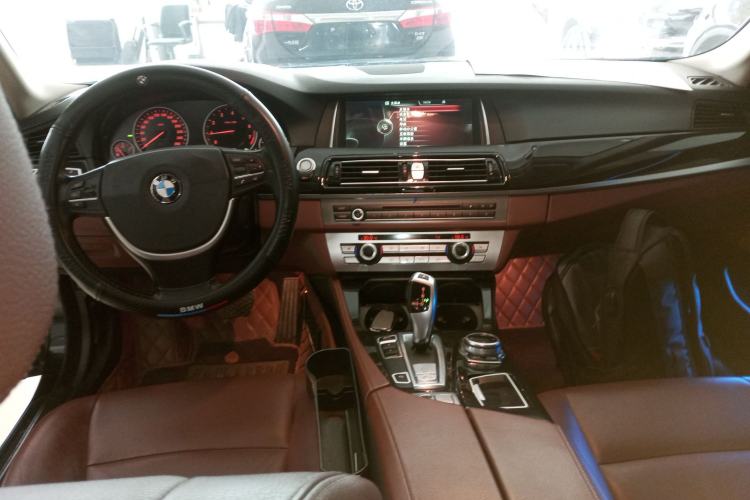 Used BMW 5 Series 2014 520Li Elegant Model