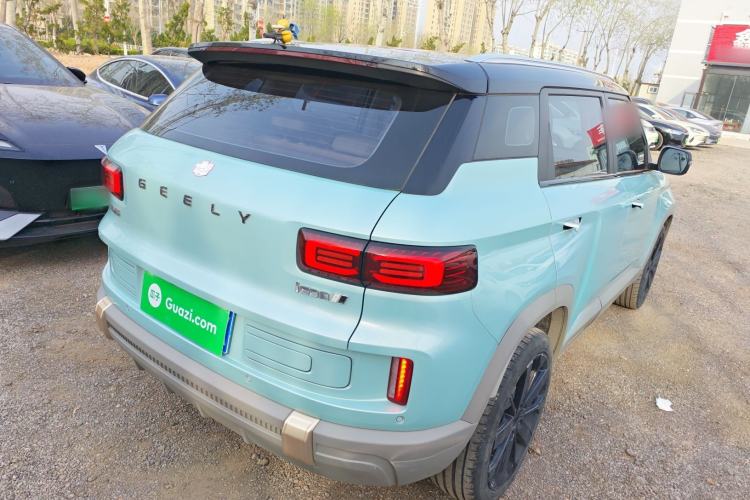 Used Geely Auto icon 2023 1.5TD Chocolate Smoothie Edition
