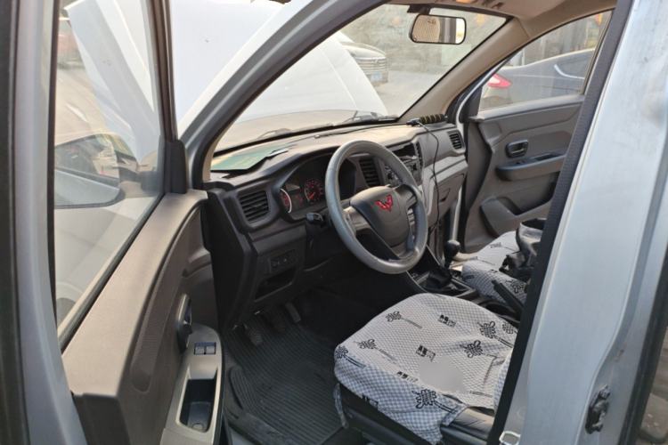 Used Wuling Hongguang V 2021 1.5L Jingqu Version LAR Driver Seat