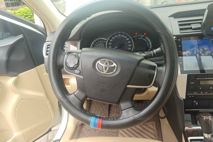 Used Toyota Camry 2016 2.0G 10th Anniversary Leading Edition