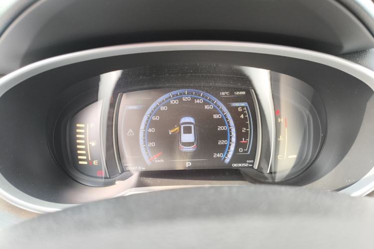Used Geely Auto Emgrand X7 Sport 2016 1.8TD Automatic ZhiZun Version Instrument Cluster