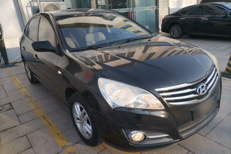 Used Hyundai Celesta 2015 1.6L Manual Comfort Model
