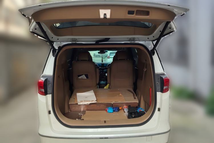 Used Buick GL8 2017 ES 28T Luxury Model China V Standard