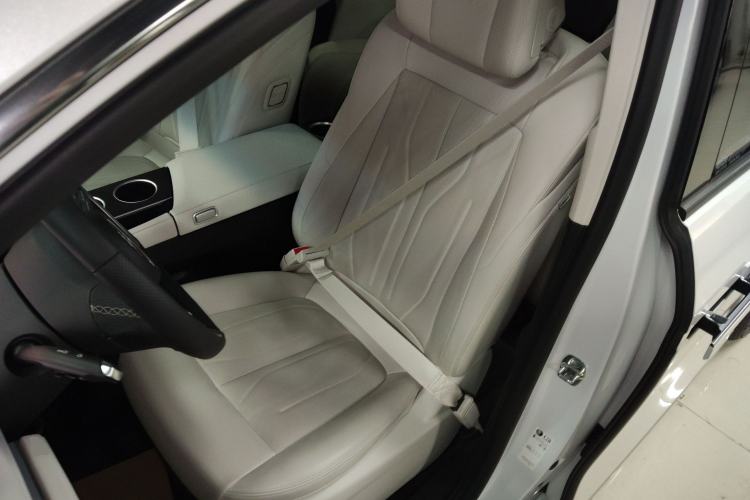 Used Buick GL8 New Energy 2024 Lu Zun Deluxe Edition 7-Seater
