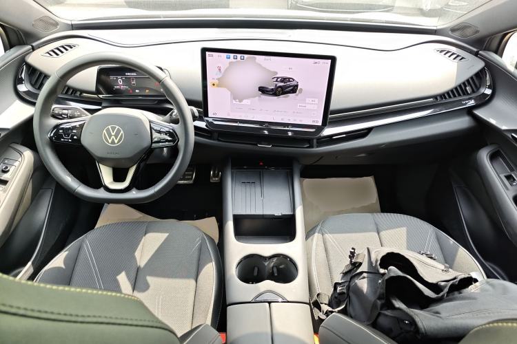 Used Volkswagen ID.UNYX 2024 Revised Pro Long-Range Version Center Console