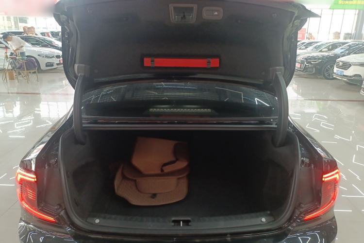 Used Volvo S90 2021 B5 Zhiyuan Luxury Edition